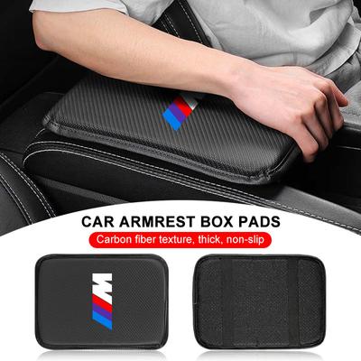 Badge M LOGO Tapis de Boîte d'Accoudoir de Voiture Cuir Couvertures de Console Centrale pour E46 E39 E90 E60 E36 F30 F10 E34 E30 F20 E92 M3 M4 M5 X3 X4 X5 X6 X7