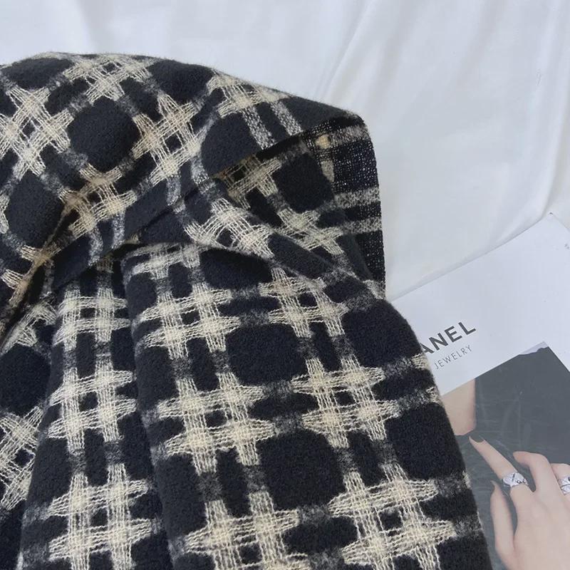 2024 Winter Women's Plaid Scarf: Korean Retro Style, Warm Imitation Cashmere Shawl for Students and Couples