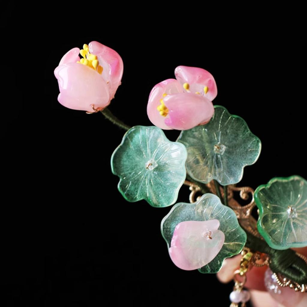 Lotus Hair Clip for Women Alloy Floral Hairpin with Imitation Pearl and Tassel, Traditional Chinese Style for Hanfu Cheongsam Wedding