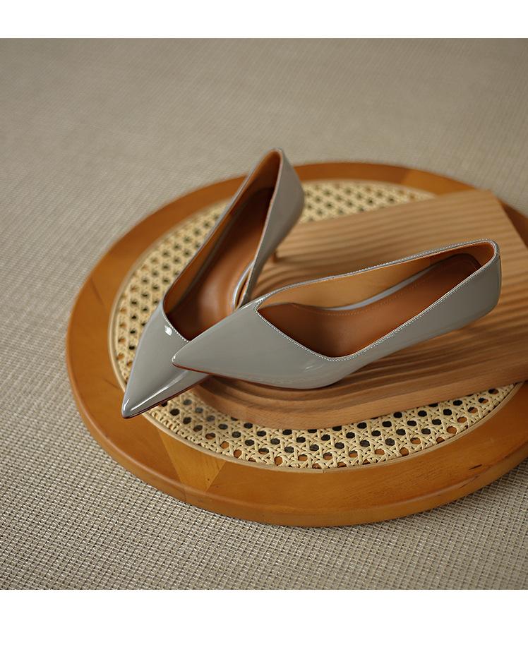 Pointed nude single shoes women's 2025 spring new versatile stiletto light mouth high heels OL work shoes