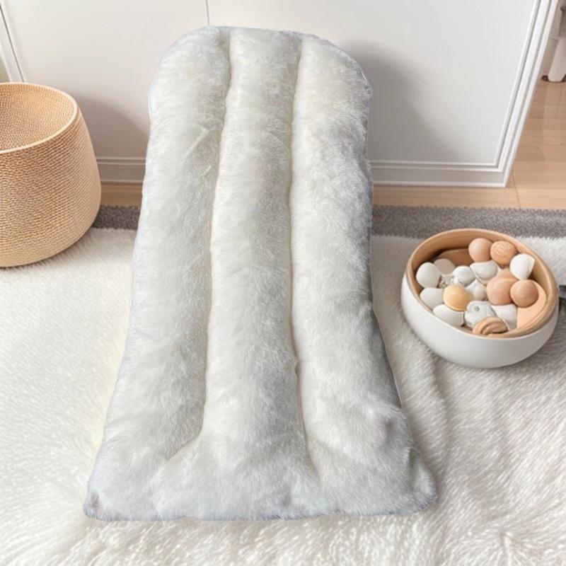 Winter Warm Cat & Dog Bed: Semi-Enclosed, All-Season Pet Nest