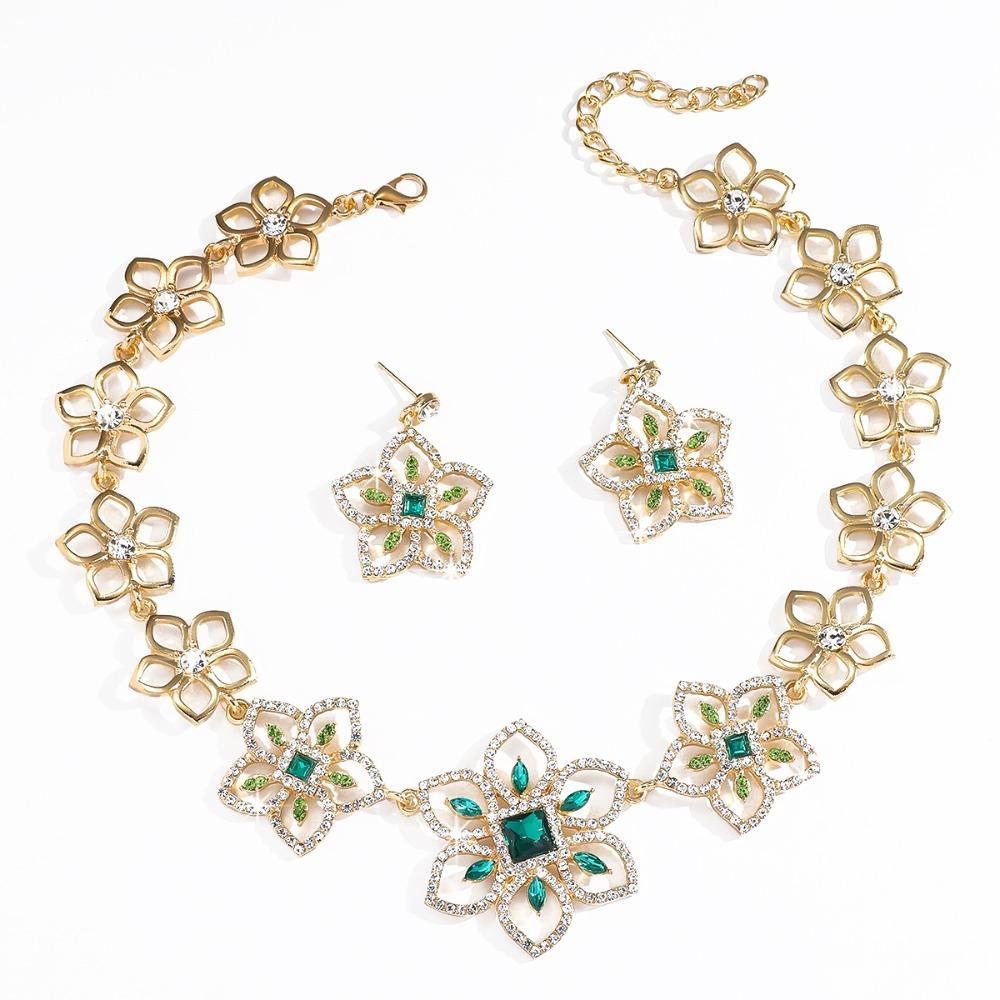 Crystal Flower Jewelry Set Exquisite Necklace Earrings Set Rhinestone Necklaces Earrings  Banquet