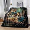 Manta con Estampado Animal de Leopardo Doble en la Selva - Suave Manta Multiusos para Todas las Estaciones para Sofá, Cama, Viaje y Regalo