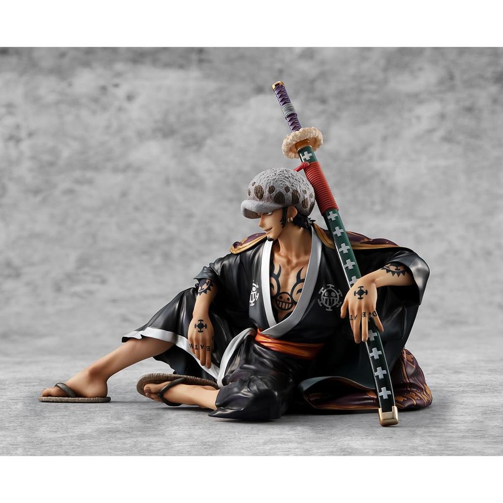 MegaHouse One Piece Warriors Alliance Trafalgar Law Pirate Portrait Figure