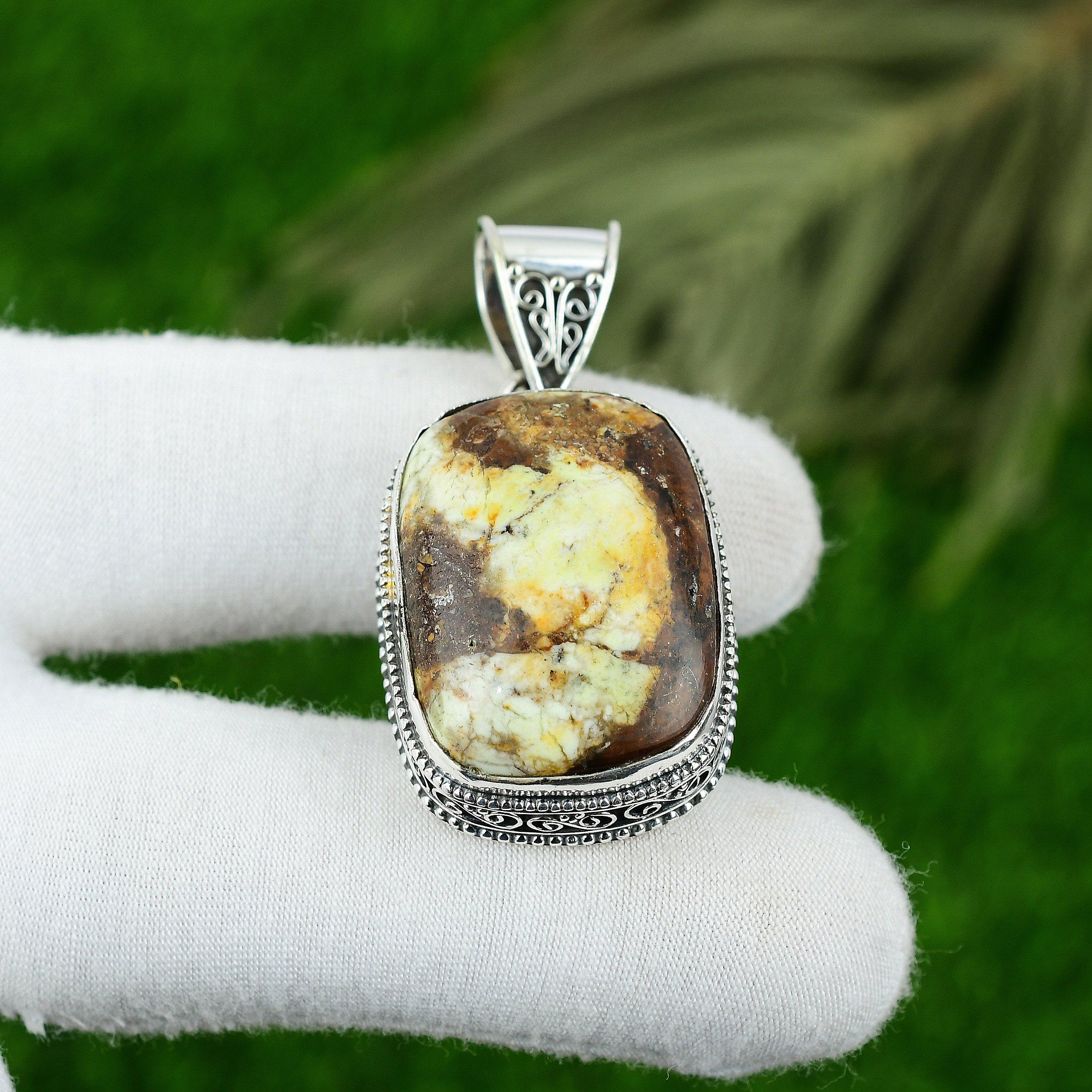 

Lemon Chrysoprase Gemstone Sterling Silver Vintage Bezel Mother Pendant Jewelry