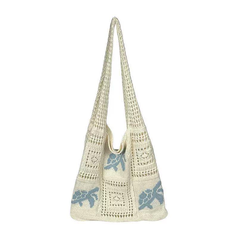 Knitted Beach Resort Hollow Tote: Women's Large Capacity Single Shoulder Bag for Commute or Outing