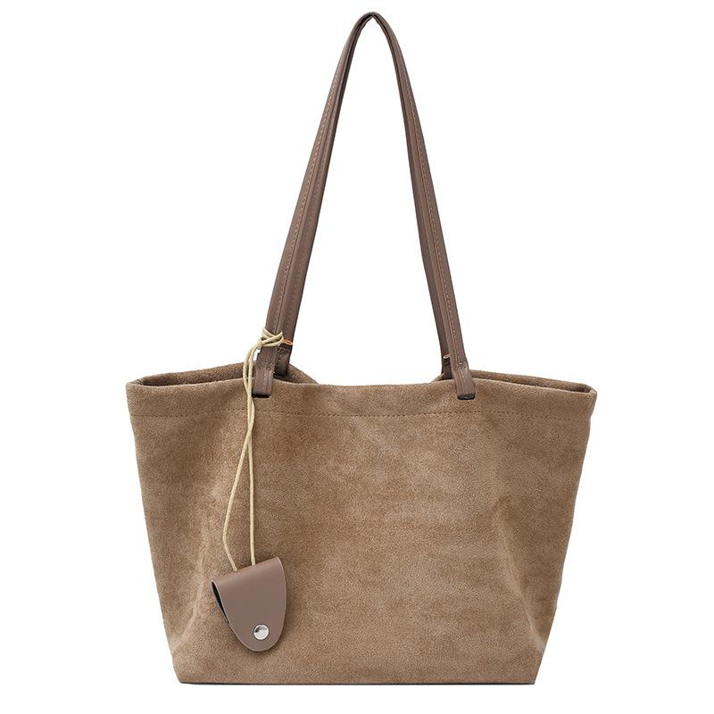 

Ретро универсальная сумка-тоут для поездок большой вместимости новая сумка через плечо женская трендовая высококлассная легкая роскошная нишевая сумка-мессенджер хаки