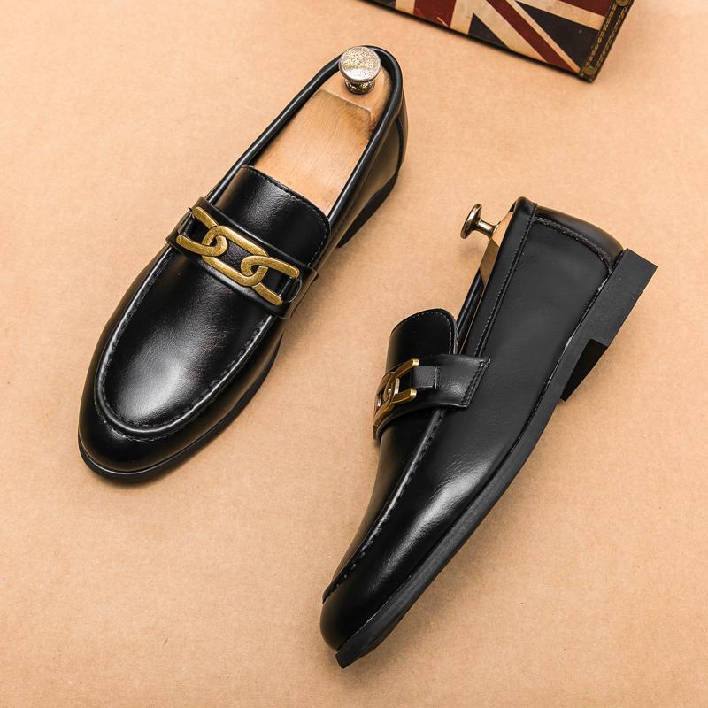 Fashion Wedding Dress Leather Shoes For Men Pointed Toe Metal Chain Loafers Prom Homecoming Party Footwear Zapatos Hombre