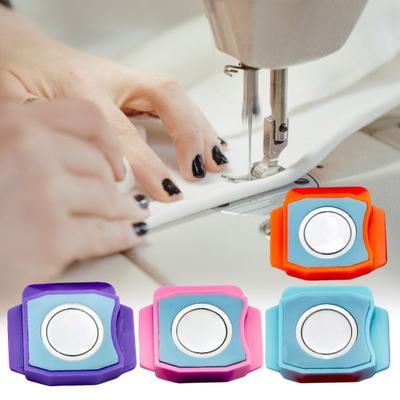 1/2Pcs Sewing Machine Magnetic Seam Guide with Scale Multifunctional Sewing Hemmer Guide Tool Universal Sewing Machine Accessories