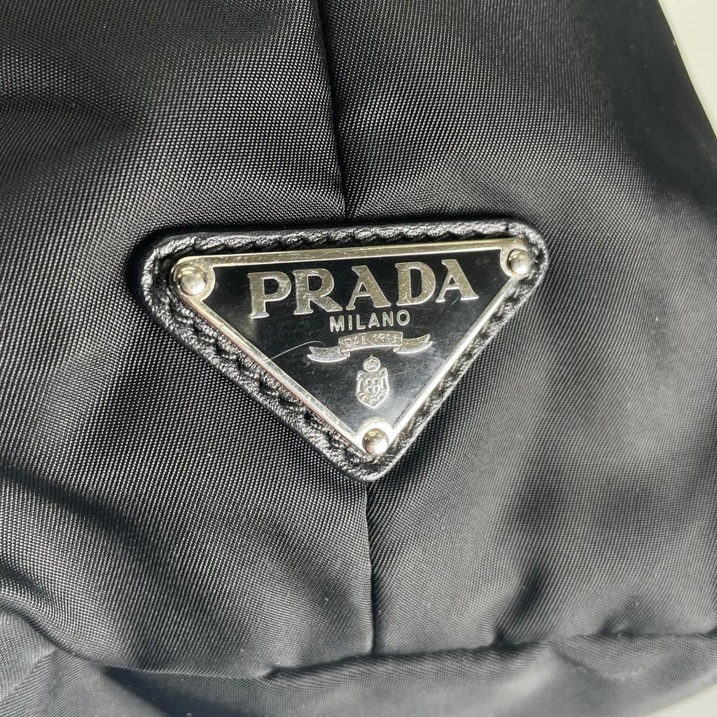 PRADA reversible BN1959 Shoulder Bag khaki Women used