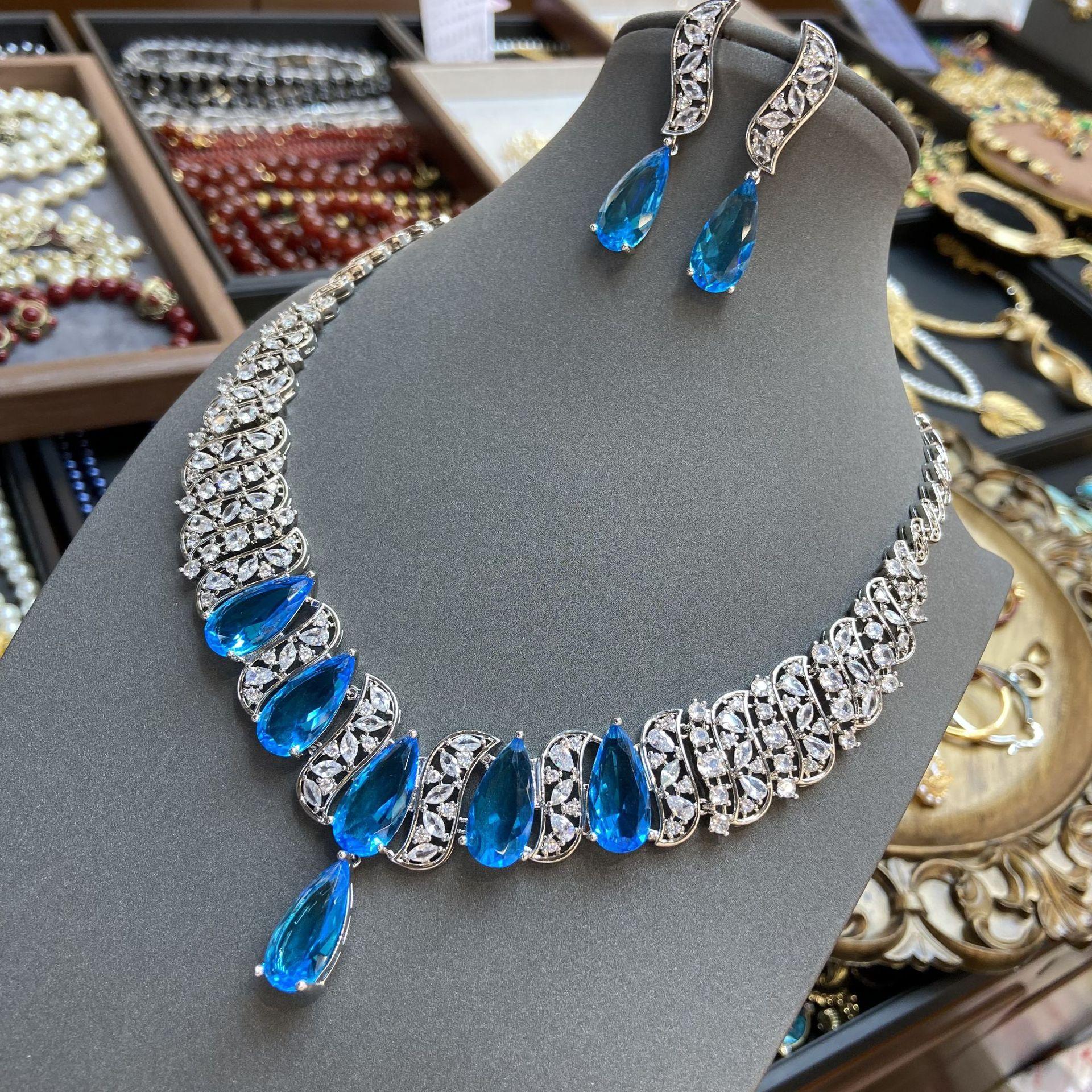 

Luxury Full Diamond Dense Zircon Lake Blue Water Drop Pendant Earrings Bridal Wedding Dress Necklace Set Jewelry