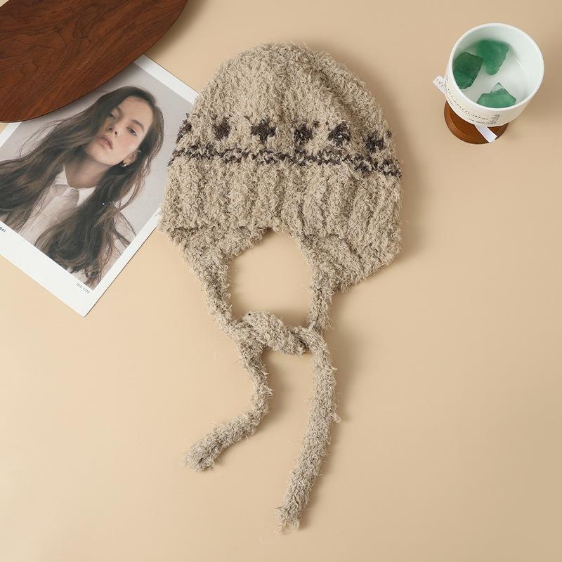 Winter hat women's large brim shows the face small knitted hat ear protection fashion versatile plush warm wool hat