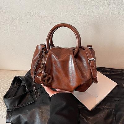 Malá texturovaná taška přes rameno, Vysoce kvalitní kabelka se plisovaným designem ve tvaru mraku.