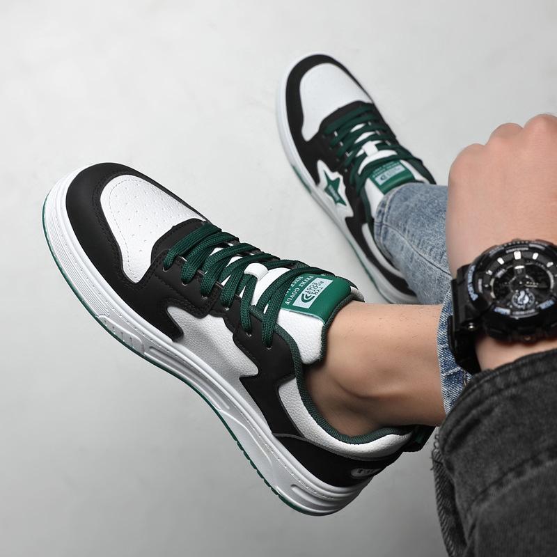 Herrenschuhe Frühling neue weiche Basisplattenschuhe vielseitige Studenten Sportschuhe Herren Leder Freizeitschuhe