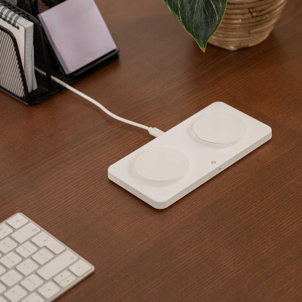 Sc Wireless Dual Charger Magcharge Wm3W White