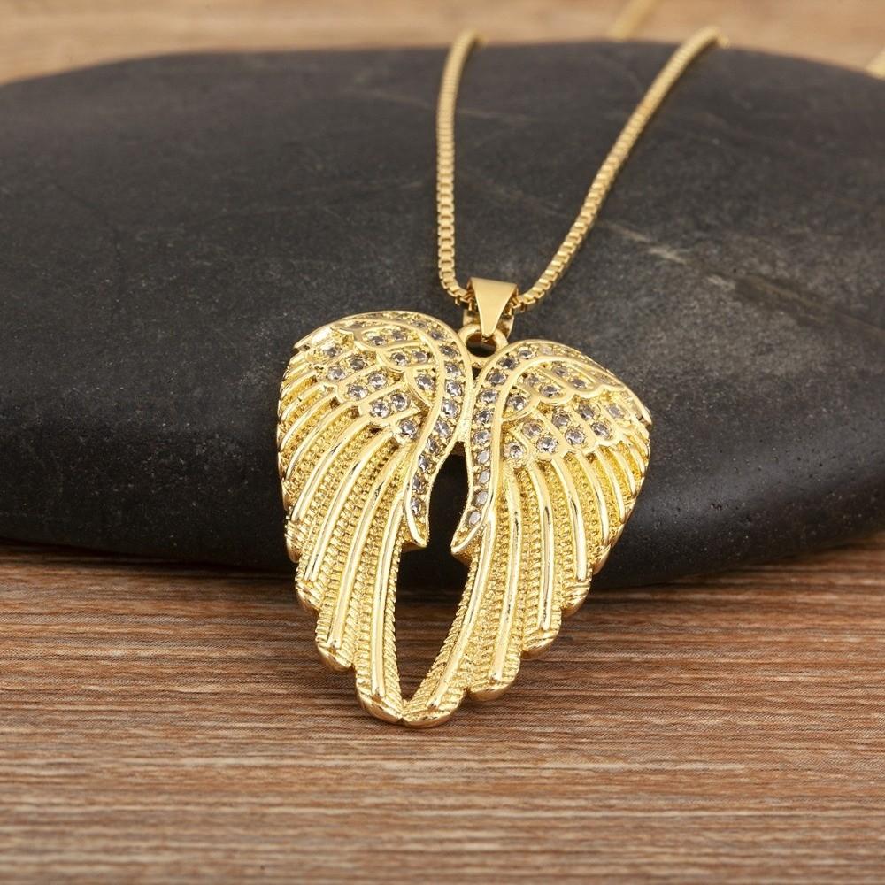 Hip Hop Style Wings Shape Pendant Necklace Zircon Charm Clavicle Chain Pendant Necklace  Unisex