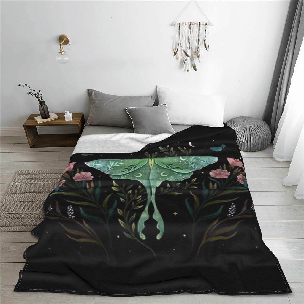 Luna and Forester Blankets Breathable Flannel Sofa Throw Blanket for Home Bedroom Outdoor Throws Bedspread Quilt