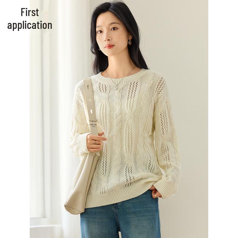 Women's Round Neck Cable Knit Sweater