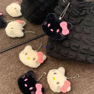 Krabičky na mince, svorky, přívěsky – Přívěsky