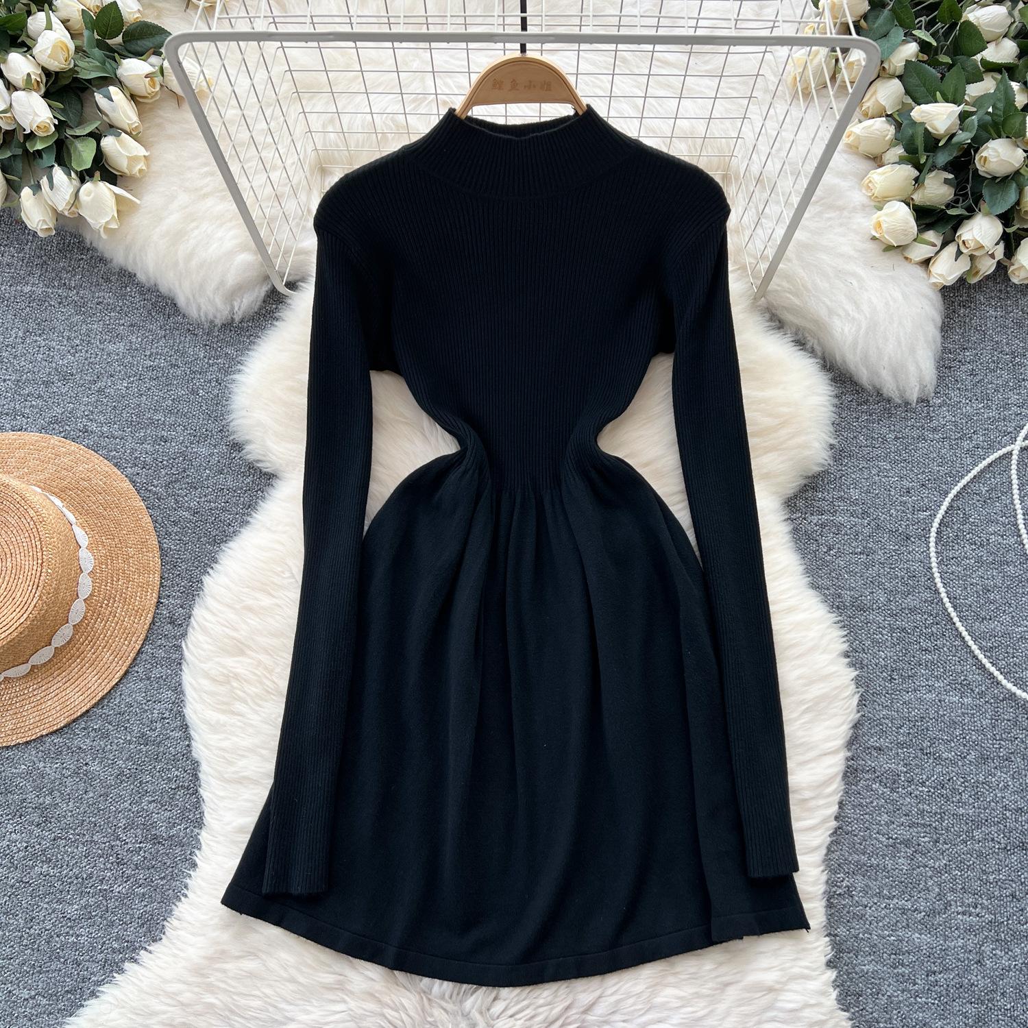 

Платье-свитер внутри, женское, осенне-зимнее, с тонкой талией, темпераментное, маленькое, А-силуэтное платье, трикотажное платье с низом One Size чёрный