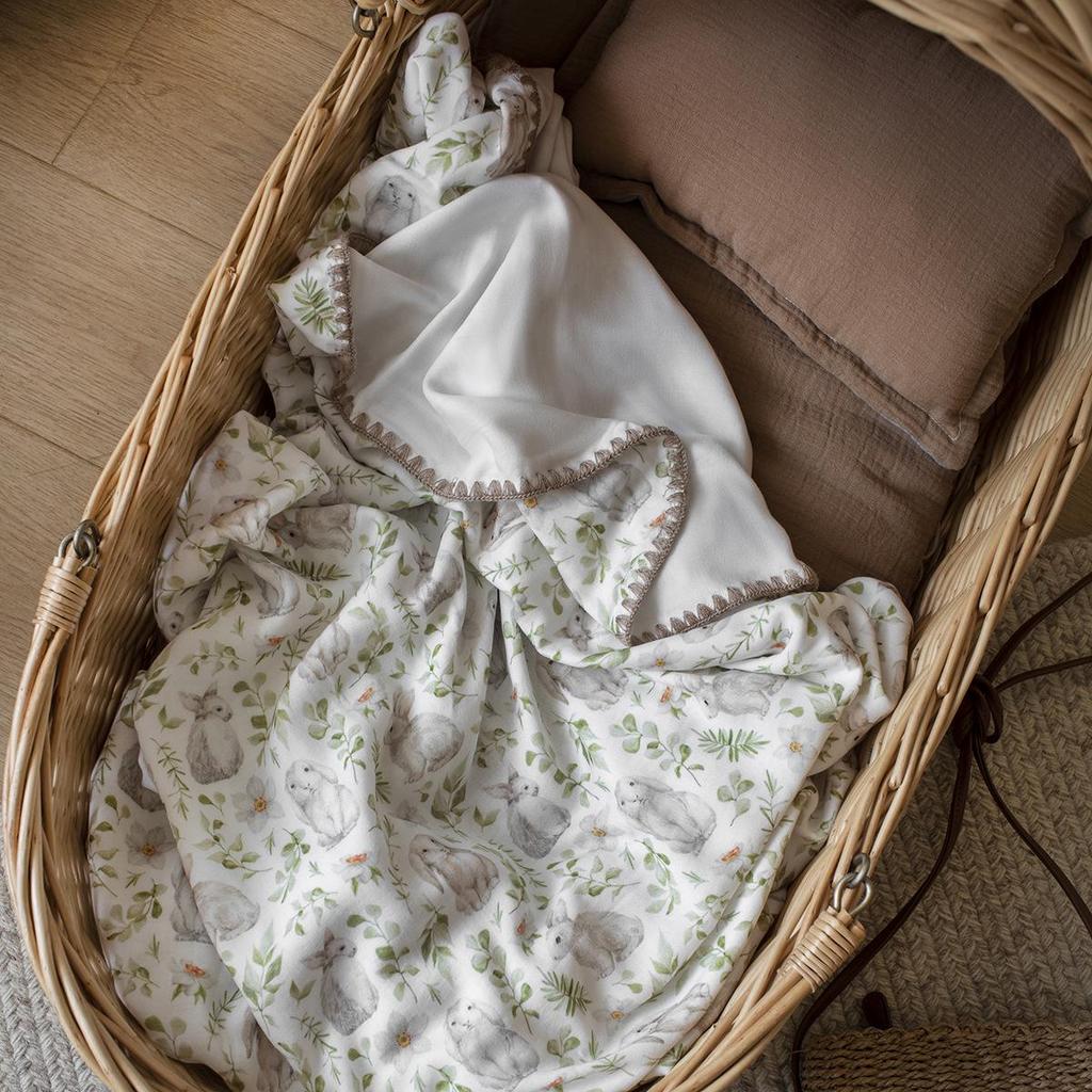 Summer Baby Bamboo 4-Layer Cool Quilt: Newborn Ice Silk Blanket for Naps & Air Conditioning.