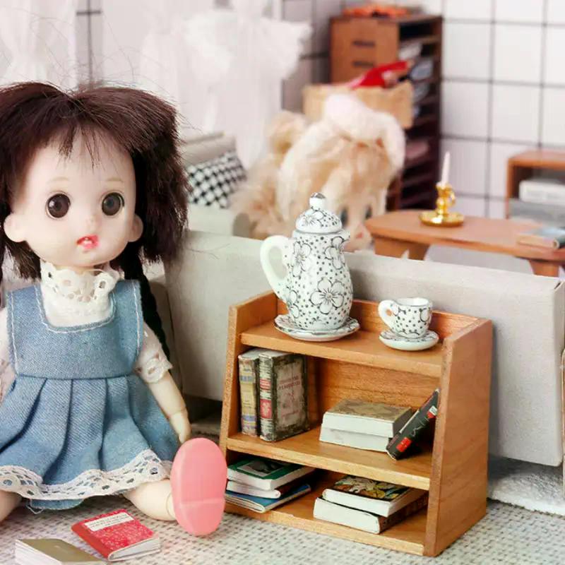 1: 12 Dollhouse Mini Cherry Wood Display Shelf Cabinet Miniature Storage Rack Doll House Furniture Model Toys