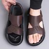 Mode 2025 Sommer Neu Einfarbig Leder Sandalen für Herren Rutschfeste Plateau Strandschuhe Herrenmode Lässige Slipper Schuhe Mann