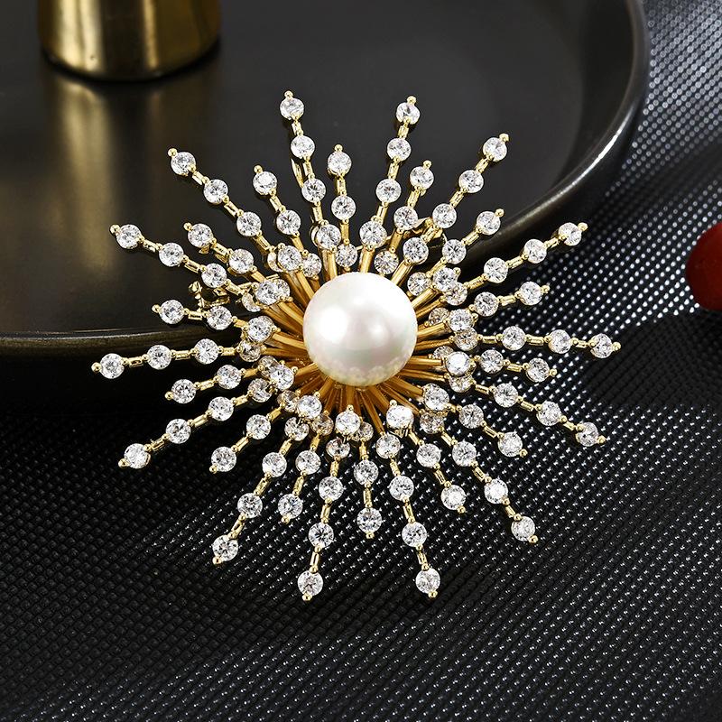 Senior Brooches Flower Leaf Brooch Pins for Women Suit Pendant  Fashion Brooches Jewelry
