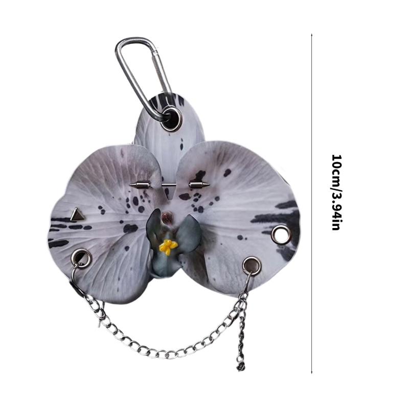 Stilvoller Schlüsselanhänger mit Blume Elegantes Schmetterlingsdesign Leichtes Stabiles Kunststoffzubehör