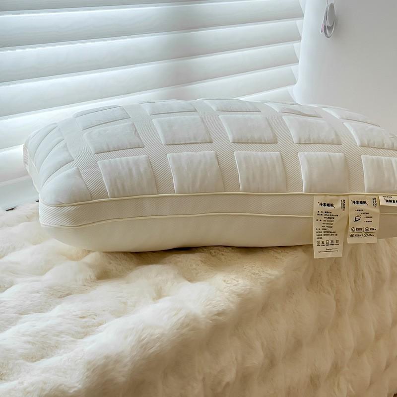 Knitted French Jacquard Single Pillow Neck Support Dorm Bedding Soft Soy Protein Fiber Filled