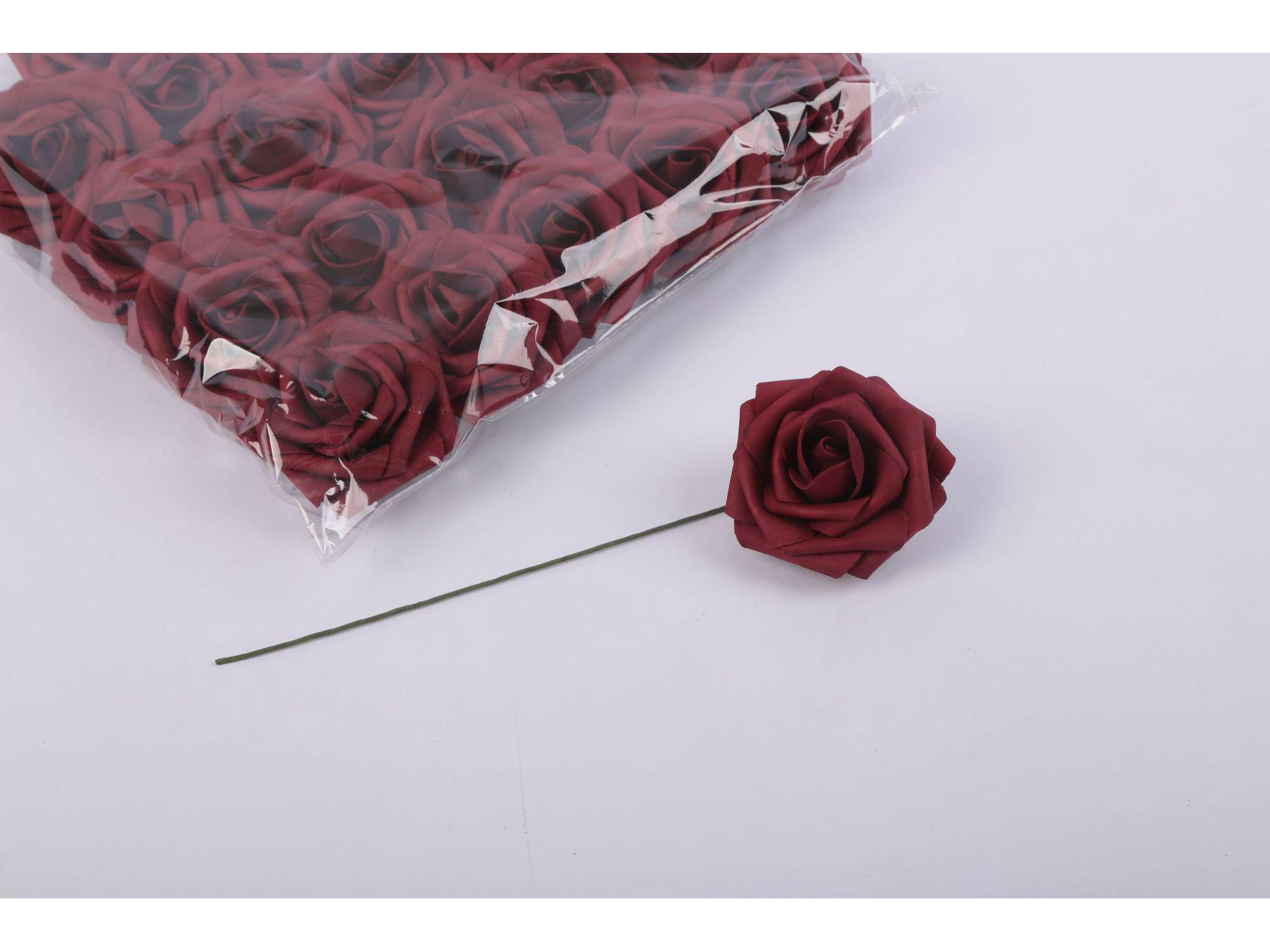 Градиентные розы из окрашенного пенополиэтилена - имитация арки ко Дню святого Валентина и ручных цветов