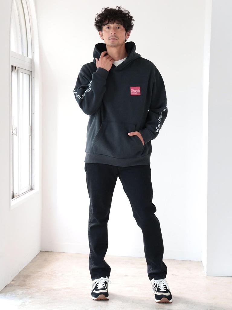 B:MING LIFE STORE by BEAMS Manhattan Portage Peach Skin Sleeve Print Hoodie, Men's, Black, Size S_92130014647