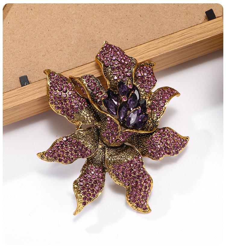 

Преувеличенная Роскошь Женская Брошь Значки Цветок Кристалл Классическая Элегантная Леди Вечеринка Банкет Цветочная Стразы Булавка Аксессуары