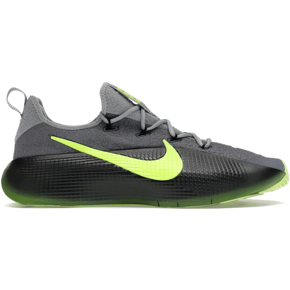 

Кроссовки Nike LeBron TR 1 Серо-дымчатый Вольт(FJ6151-001) 42.5