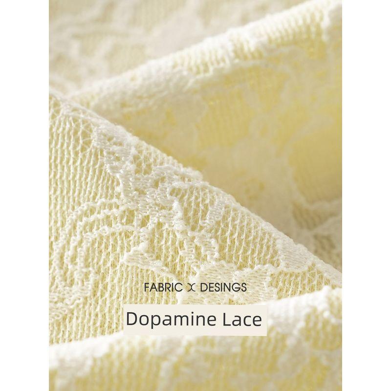 Plus size women clothing [Heavy Industry Fashion Brand T] Sweet Lace Embroidery Short sleeve T-shirt Summer Chubby Girl Loose Casual Top