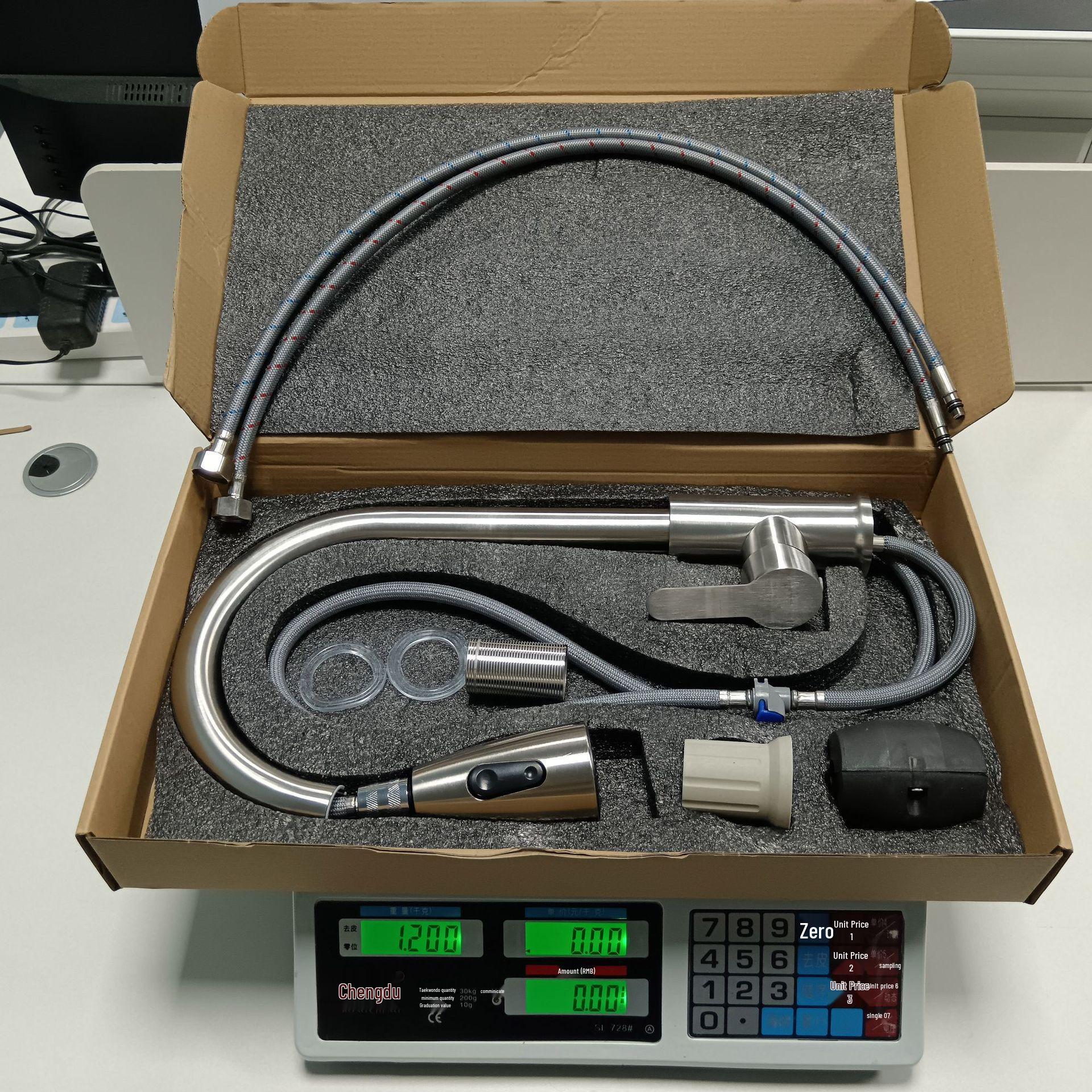 

Телескопический поворотный выдвижной кухонный смеситель из нержавеющей стали с двумя выходами для воды With 80CM inlet pipe