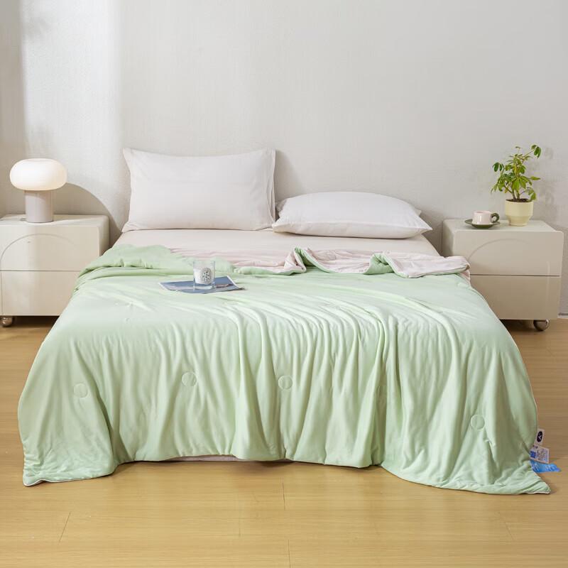 Louis Kellog LK-8517 Lightweight Cooling Knitted Quilt