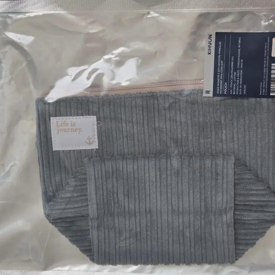 

Monsta X Ки-хён Пауч Фанконцерт Фотокарточка