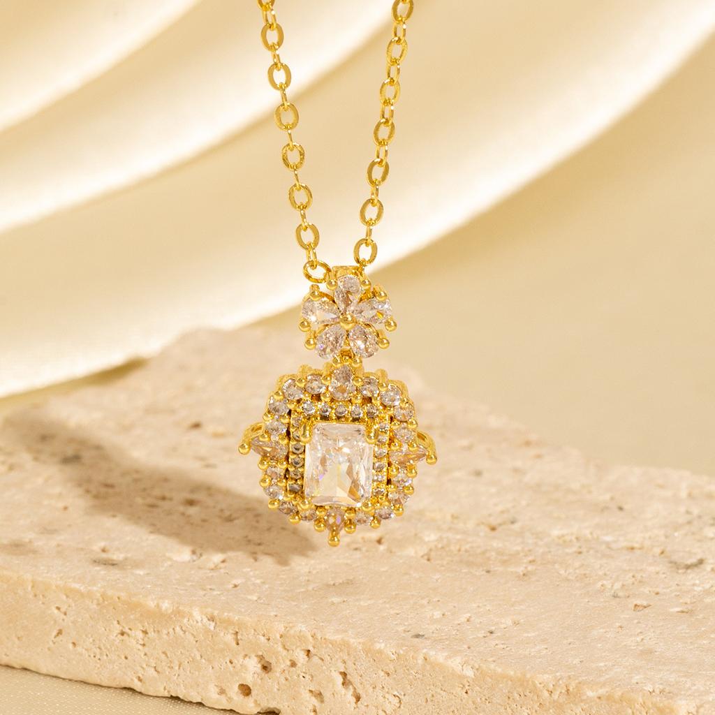 Vintage Square Zircon Necklace Women Luxury Full Rhinestone Round Geometric Pendant High Grade Long Sweater Chain