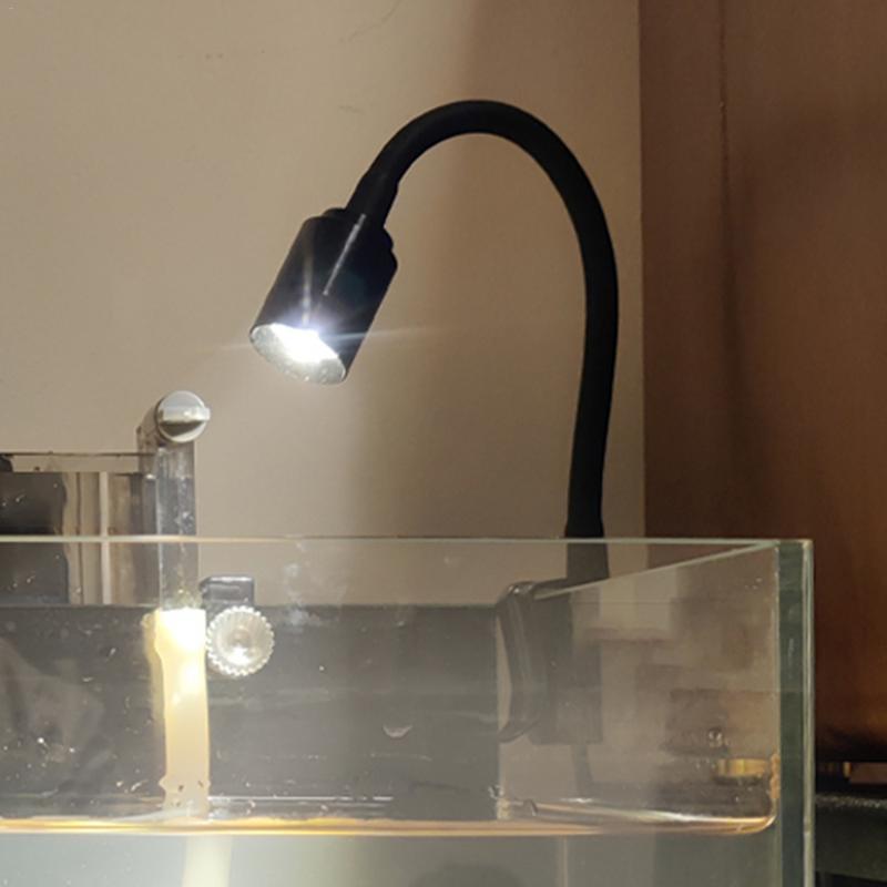 Aquarium Klemmleuchte Drehbar Kleine USB-Leuchte Klemme für Aquarium Offenes Terrarium Weiches Licht mit flexiblem Winkel für Hotel Wohnen