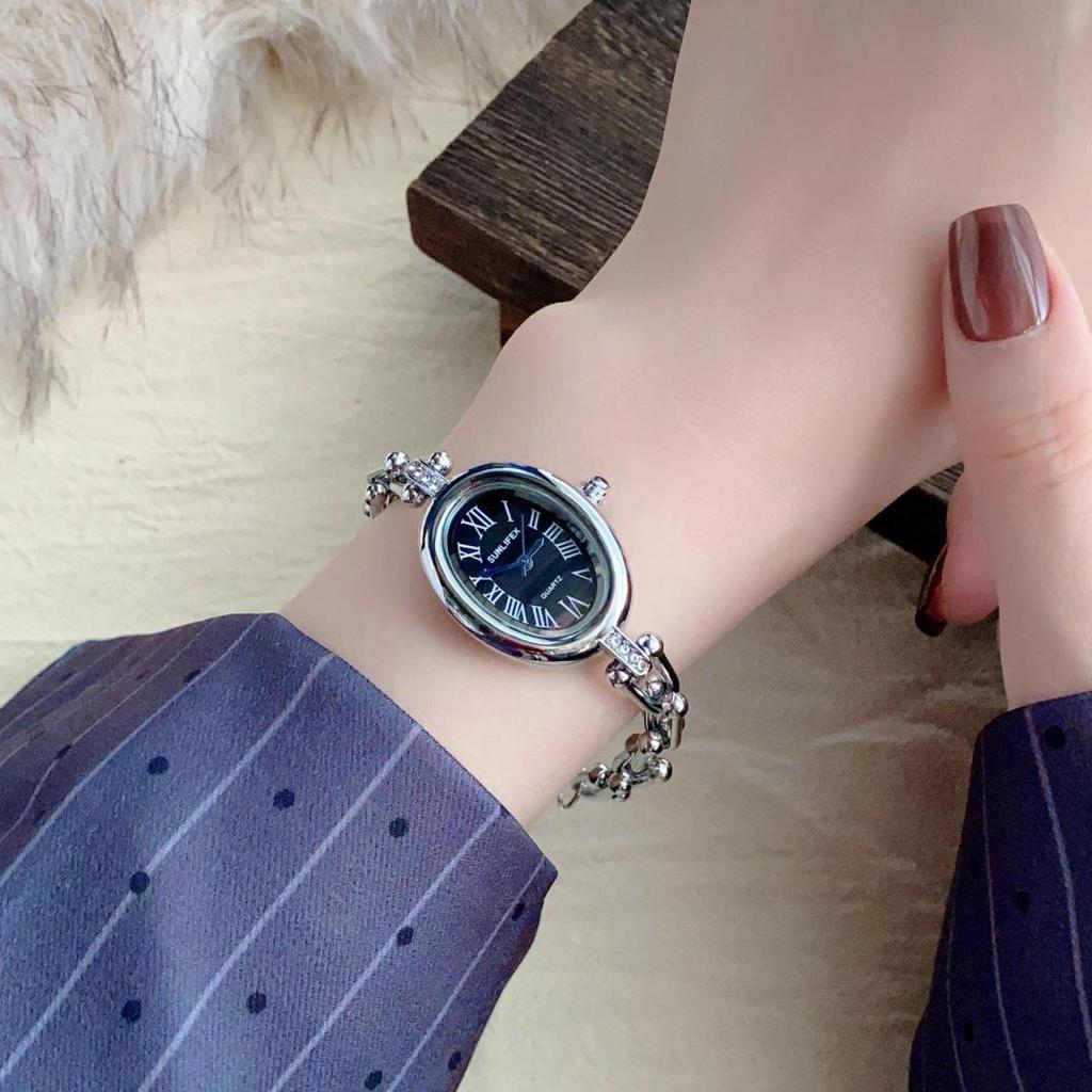 Sunlifex Women's Elegant Roman Numeral Quartz Bracelet Watch