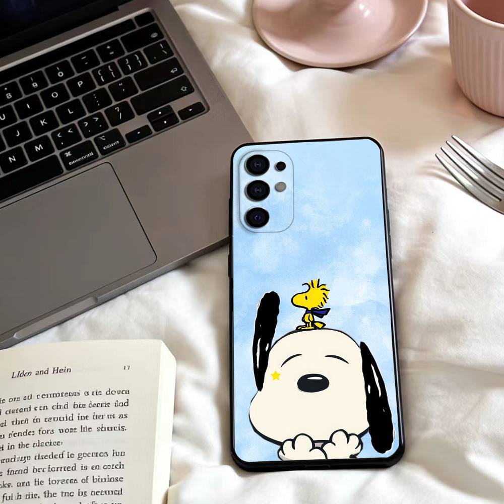 Cartoon S-Snoopy-dog-y Cute Phone Case For Samsung S 25,24,23,22,30,21,10,9,Ultra,Plus,Lite,FE,4,5 G Soft Black Case Samsung S235G