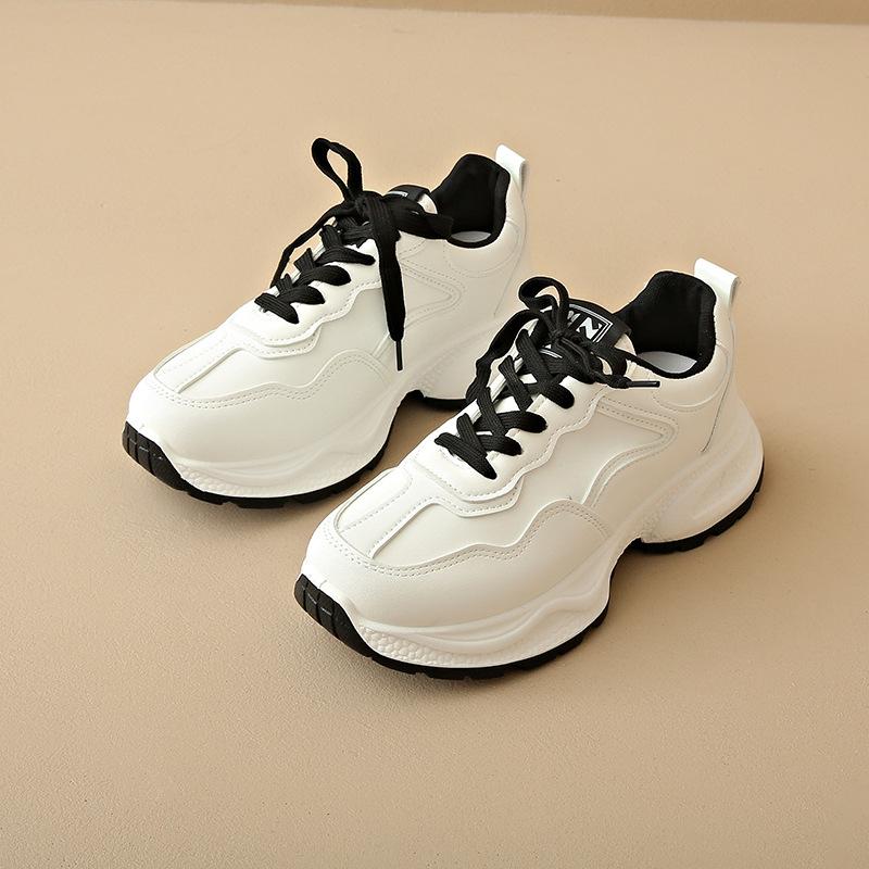 

Little white shoes women s 2025 spring new casual lace-up versatile comfortable platform sports shoes heightening student dad shoes 41 чорний