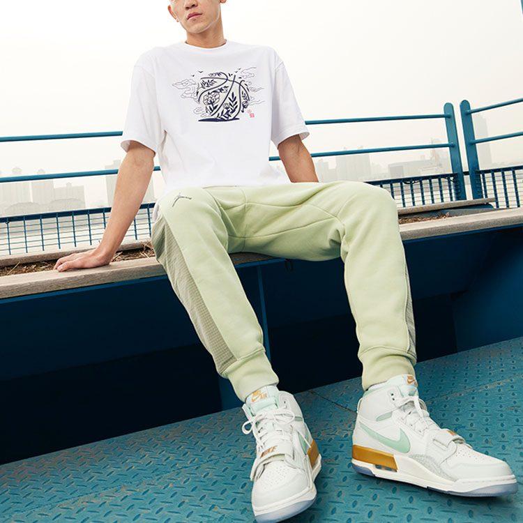 Jordan T Shirts Men's White Crew Neck Moderate Straight Fit DO4089-100