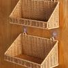Panier de rangement tissé en imitation rotin Panier suspendu en faux rotin style rustique Étagère de rangement à une seule couche murale