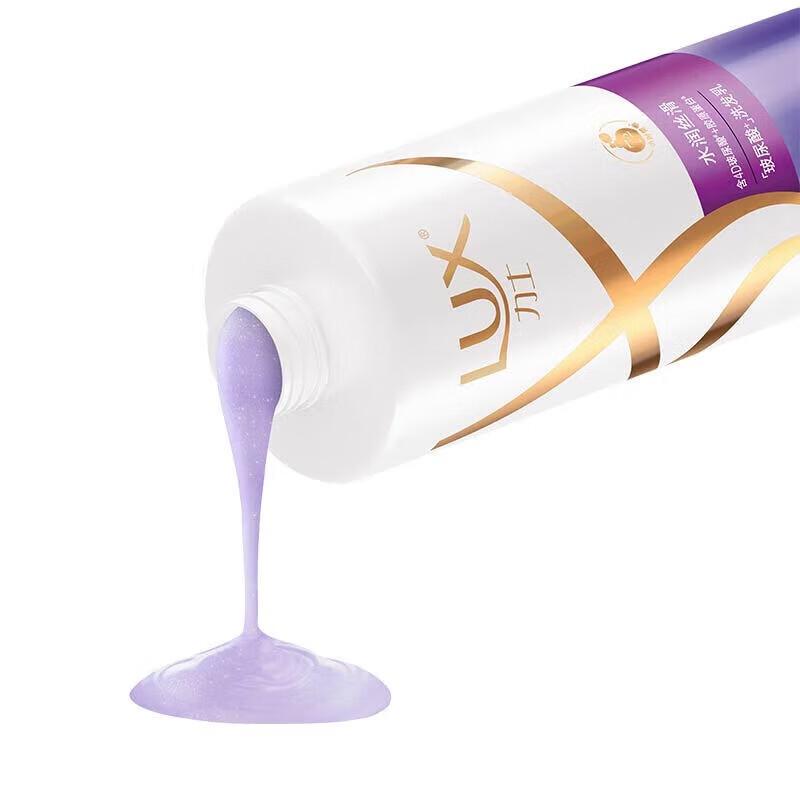 

LUX Hydrating Silky Smooth Shampoo with Hyaluronic Acid