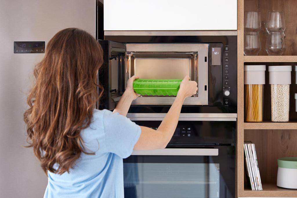 Lukue Steam Case with Tray Lettuce 62049 (slatted)