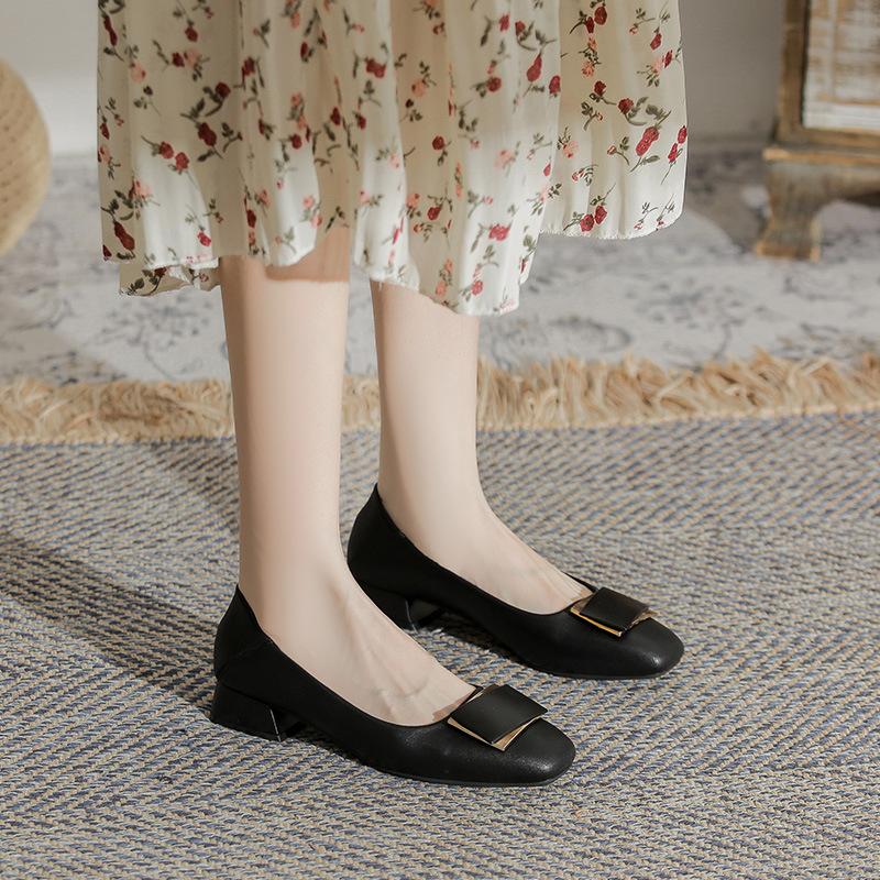 Leather thick heel single shoes women's new versatile temperament medium heel shallow mouth mother shoes French professional high heels