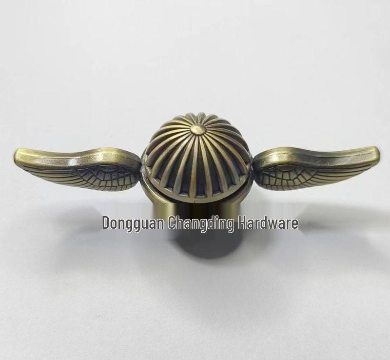 Cupid's Flying Winged Gyroscope: Colorful Harry Potter-Inspired Fingertip Toy