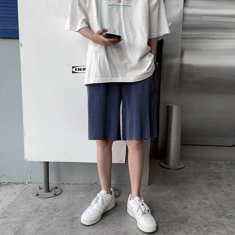 

Мужские летние повседневные широкие шорты из ледяного шелка. Мужские тонкие универсальные прямые брюки. Легкие дышащие удобные свободные брюки с пятью точками. M